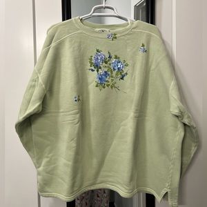 Hand Painted Crew Neck Hydrangea Flowers Floral Crew Neck Sweater